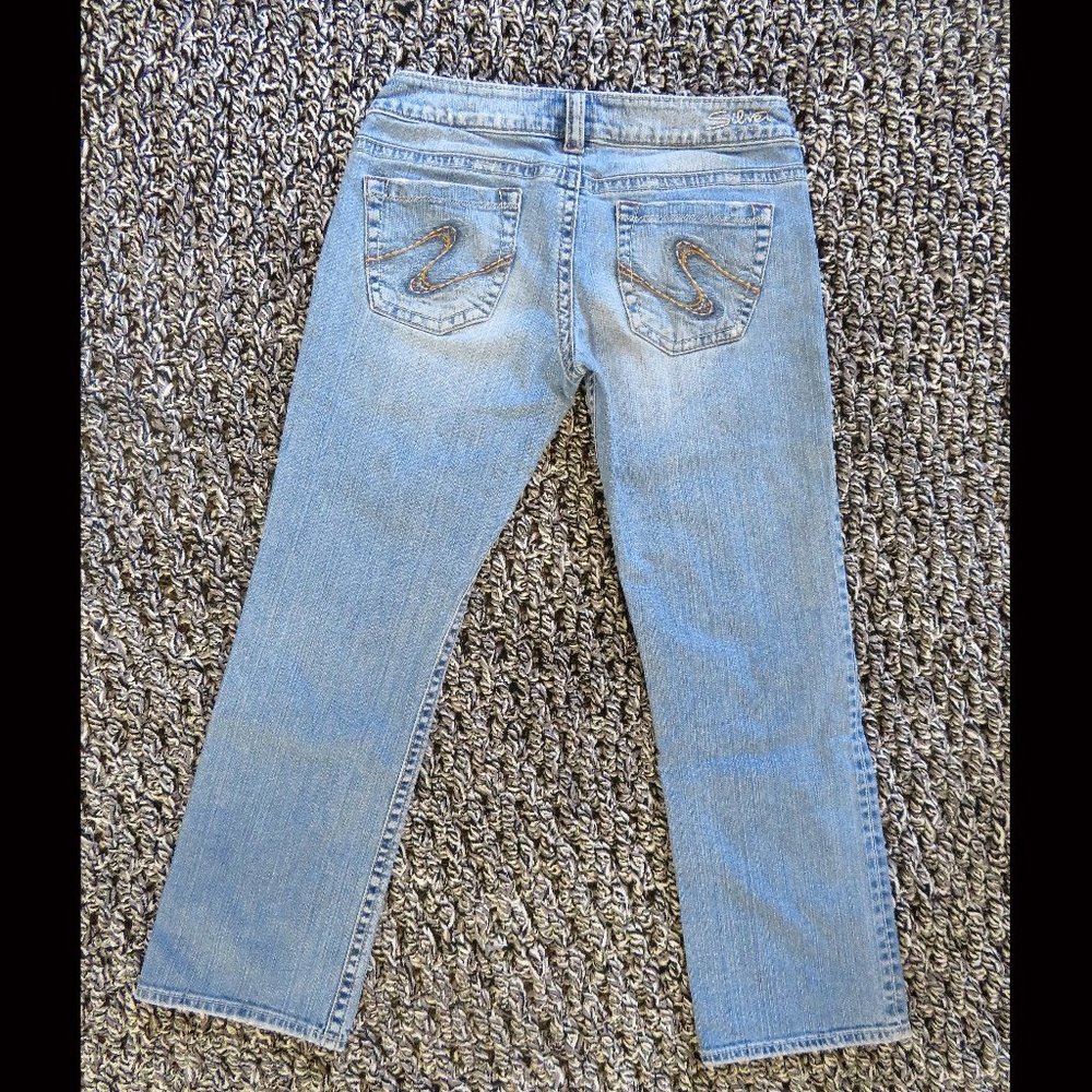 Silver Santorini Capri/Crop Jeans, Light Blue Washed Size 27